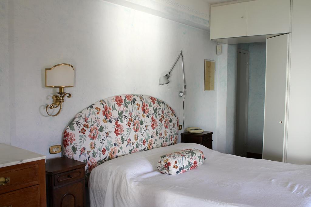 B&B Le Palme アメーリア 部屋 写真