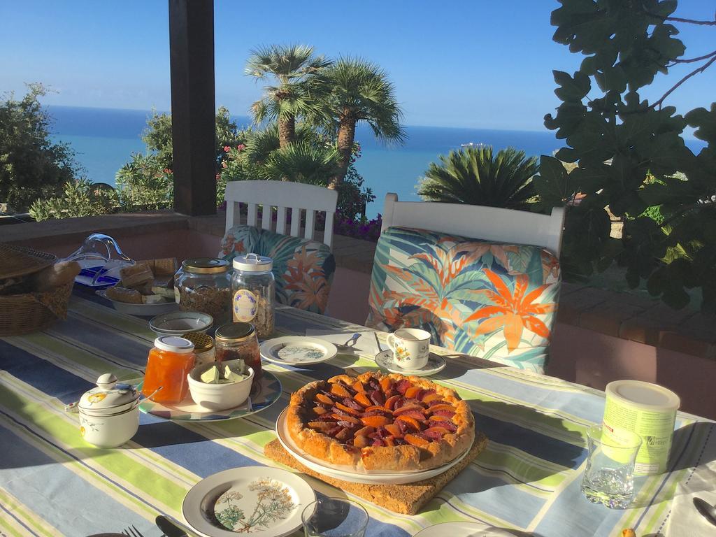 B&B Le Palme アメーリア エクステリア 写真